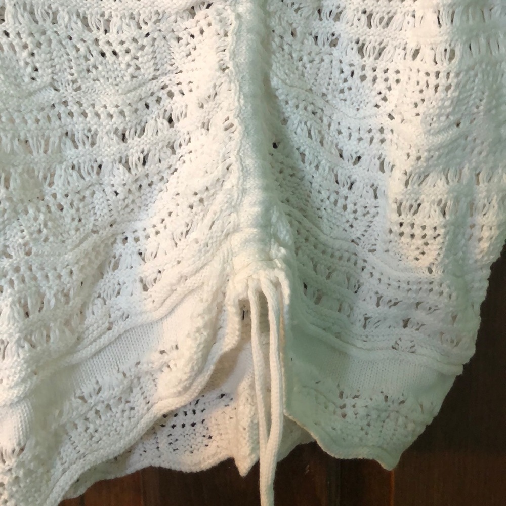 Long sleeve crochet top - Picture 3 of 3